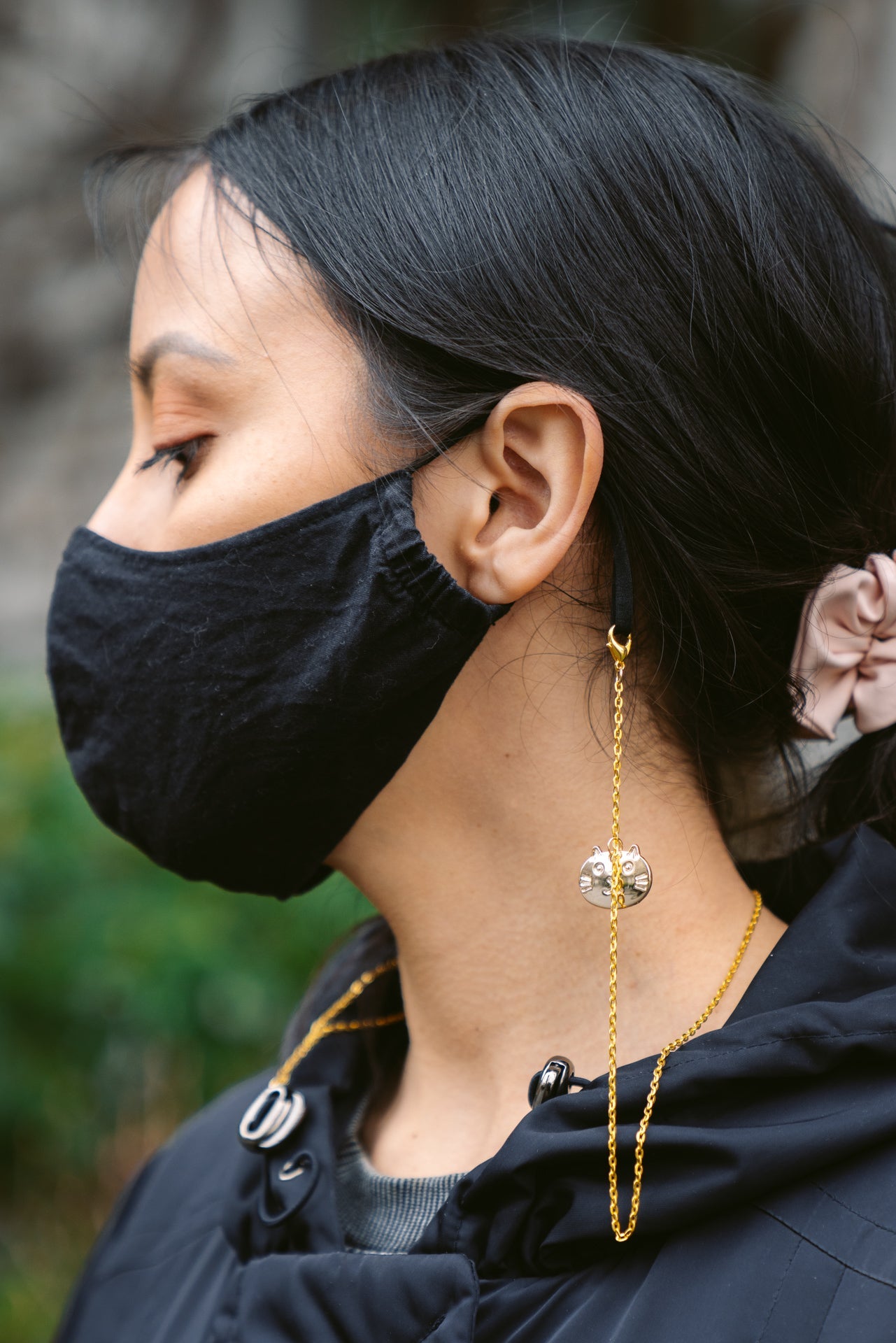 Gold Mask Chain Accessory