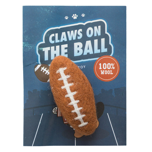 Claws on the Ball wool cat toy